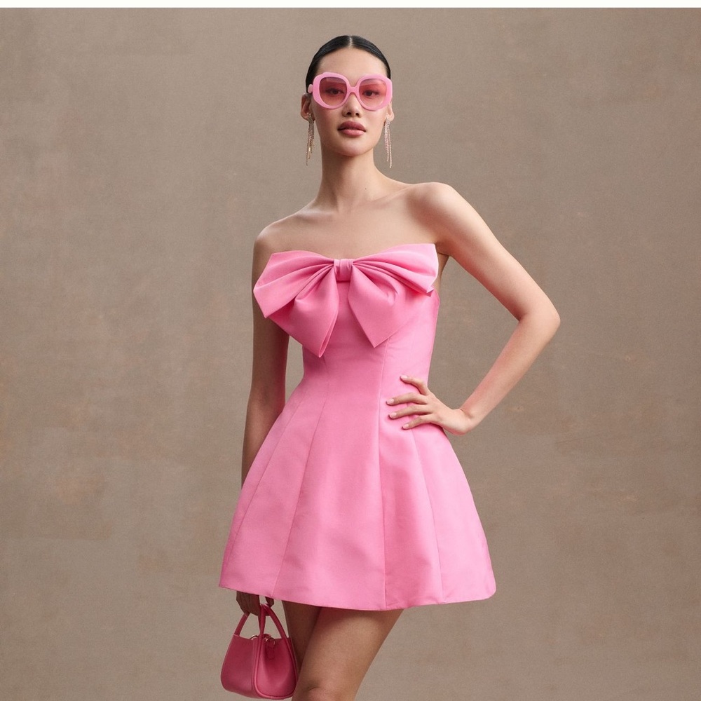Mac Duggal pink Barbie formal mini bow dress size 0 New with tags!